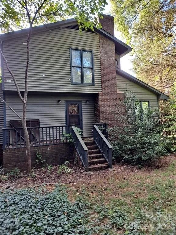 111 Cambridge Road Huntersville, NC 28078 - Photo 1 of 1 Gallery Image 1