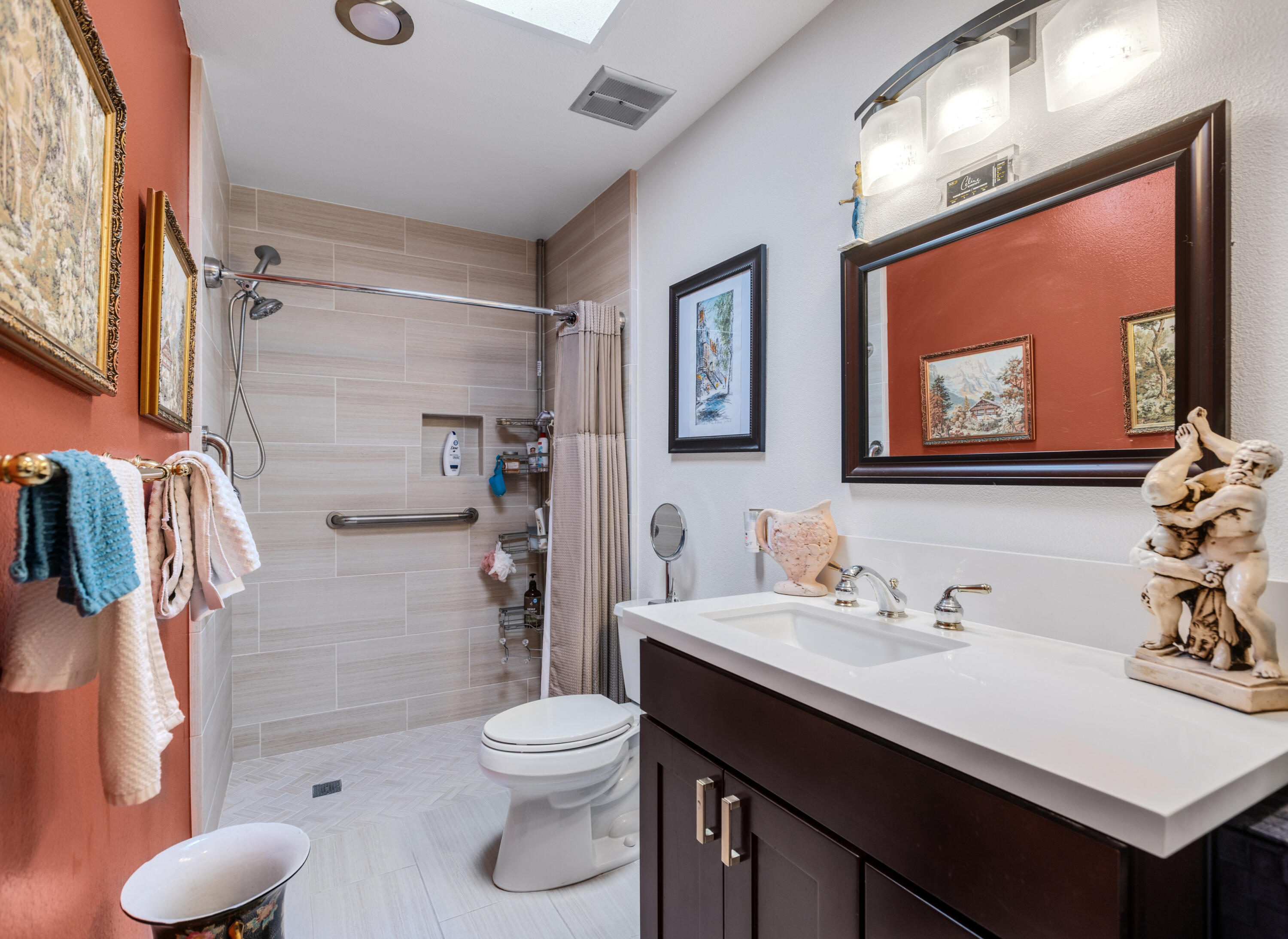 1111 Ramon Road, Unit 106 Palm Springs, CA 92264 - Photo 16 of 42 Master Bath #1