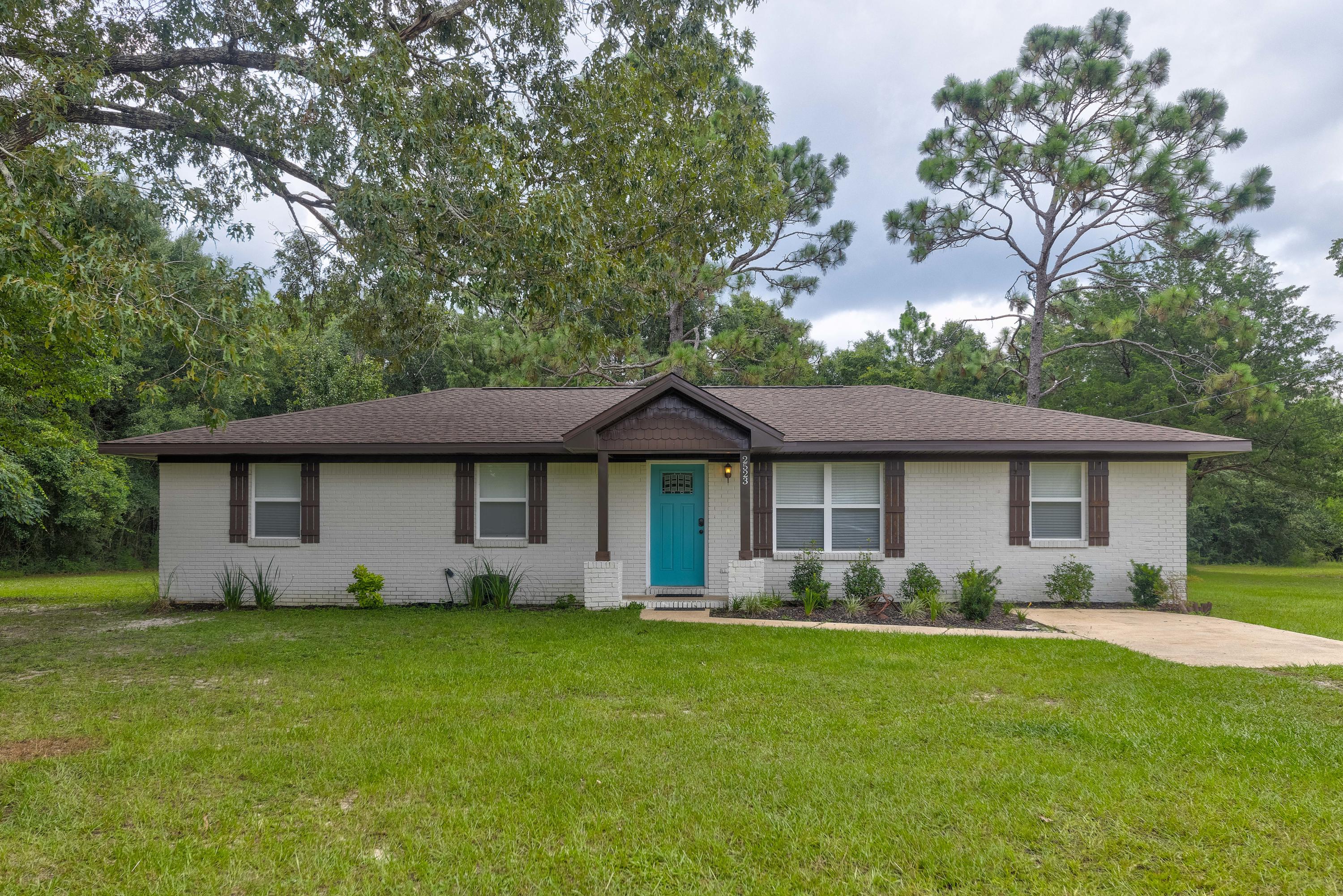 2523 Lake Silver Road Crestview, FL 32536 - Photo 1 of 23 Gallery Image 1