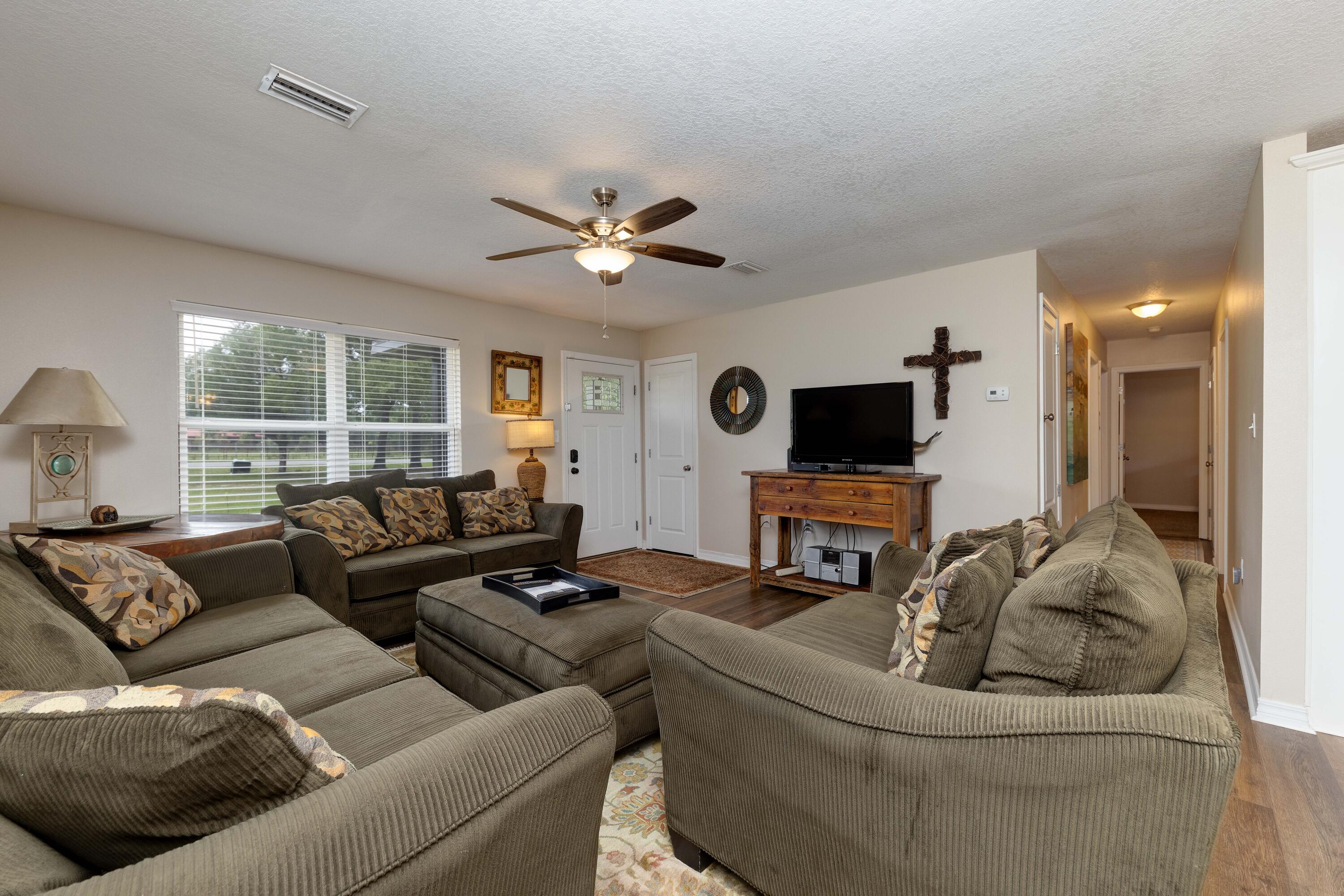 2523 Lake Silver Road Crestview, FL 32536 - Photo 21 of 23 Gallery Image 21