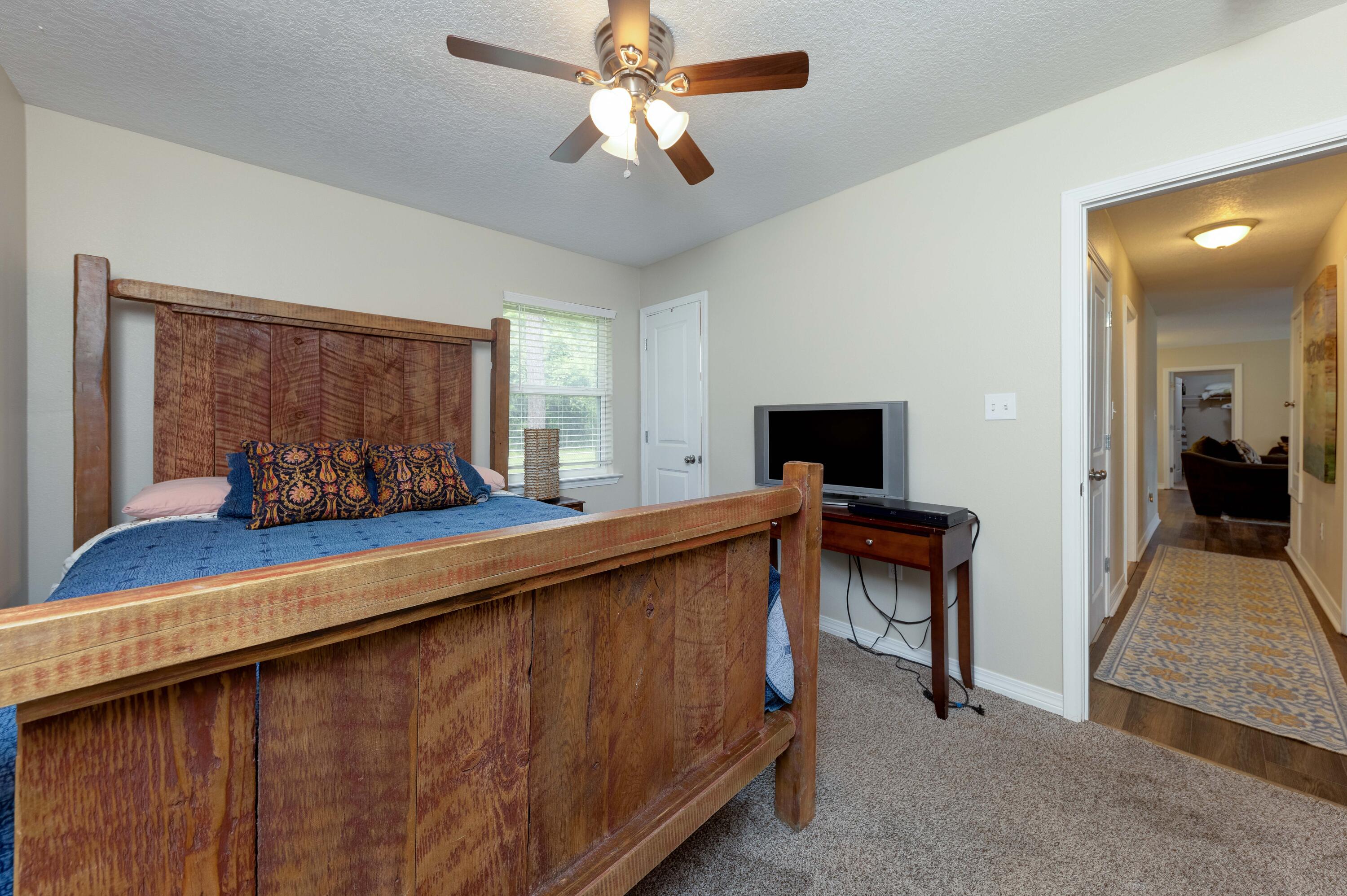 2523 Lake Silver Road Crestview, FL 32536 - Photo 10 of 23 Gallery Image 10