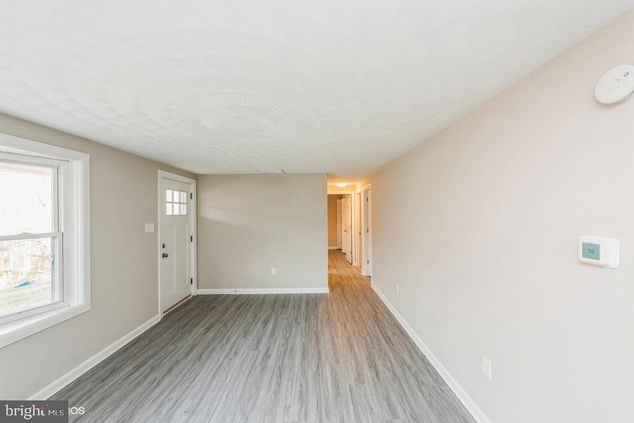 835 Bowers Bridge Road Manchester, PA 17345 - Photo 5 of 15