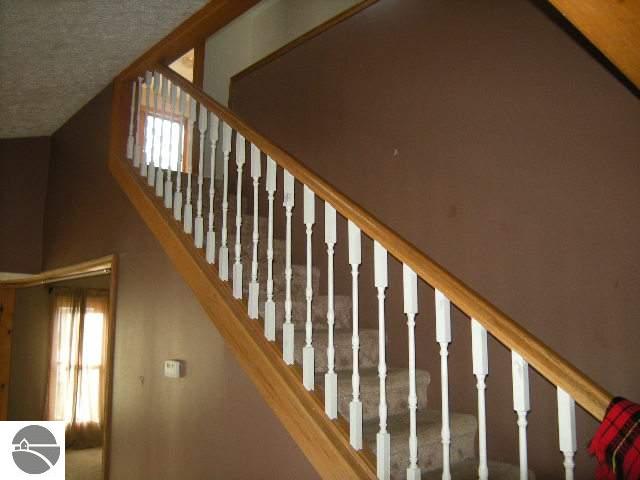 5518 River Road Benzonia, MI 49616 - Photo 12 of 12 1732528-11.JPG