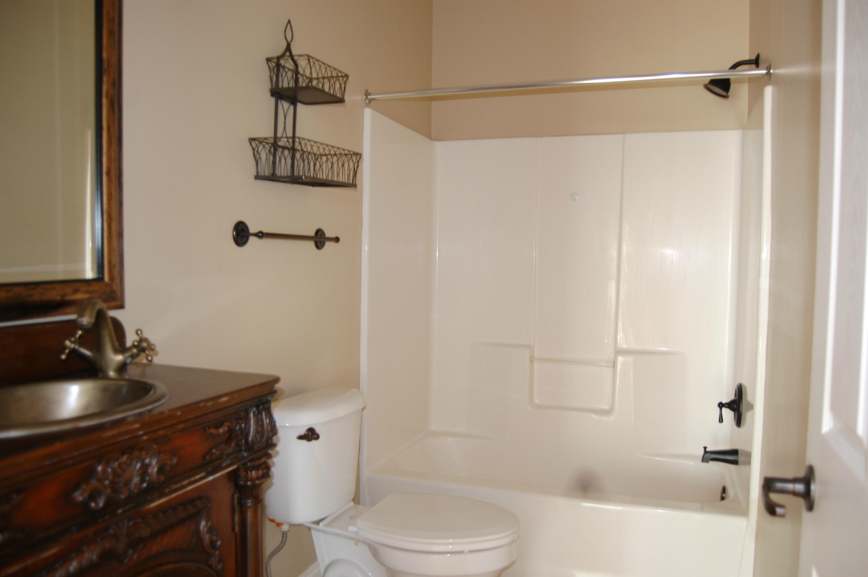 4694 Meadors Spur Road Moneta, VA 24121 - Photo 13 of 25 Second Bathroom Entry Level
