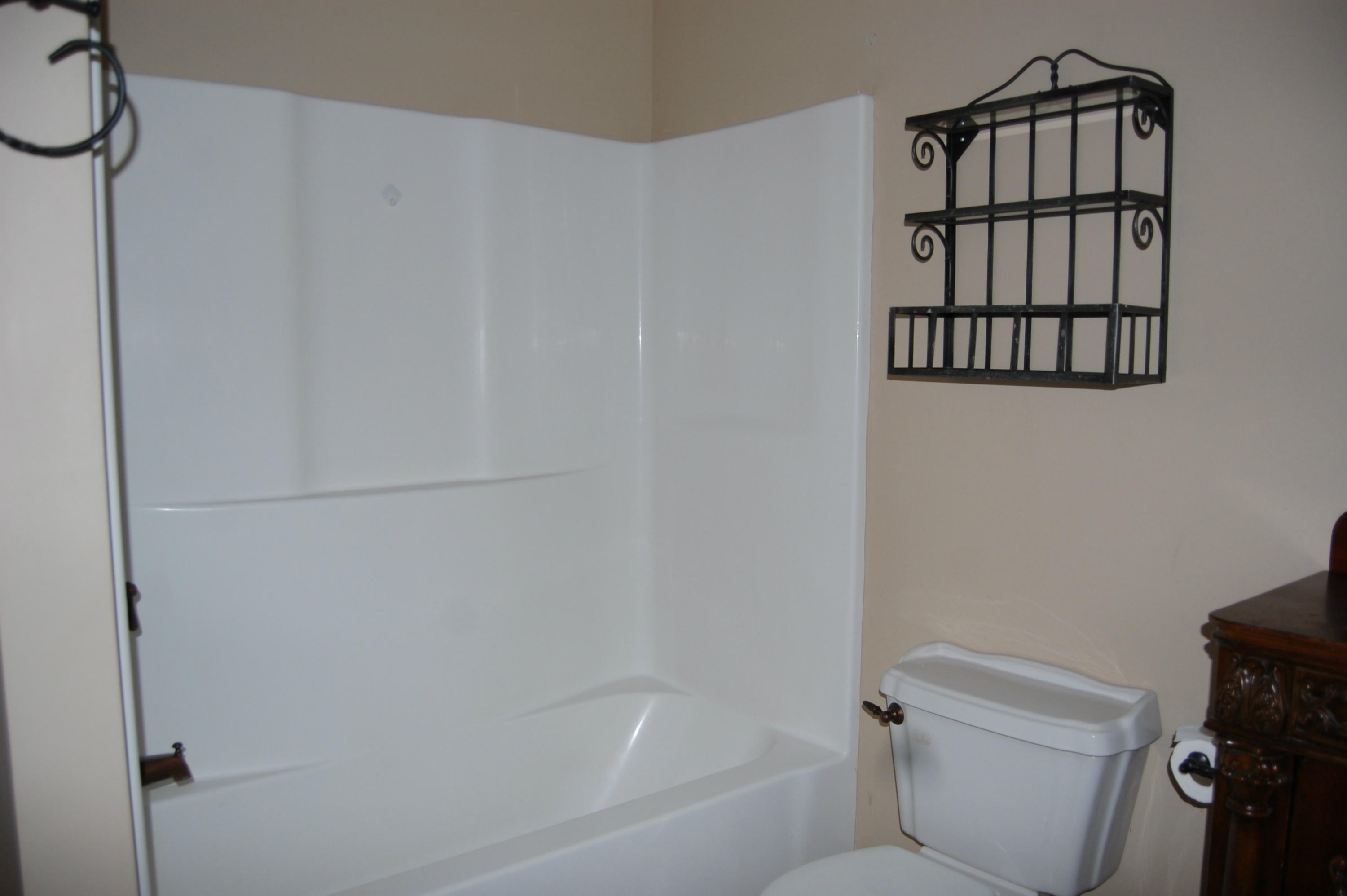 4694 Meadors Spur Road Moneta, VA 24121 - Photo 22 of 25 Lower Level Full Bathroom