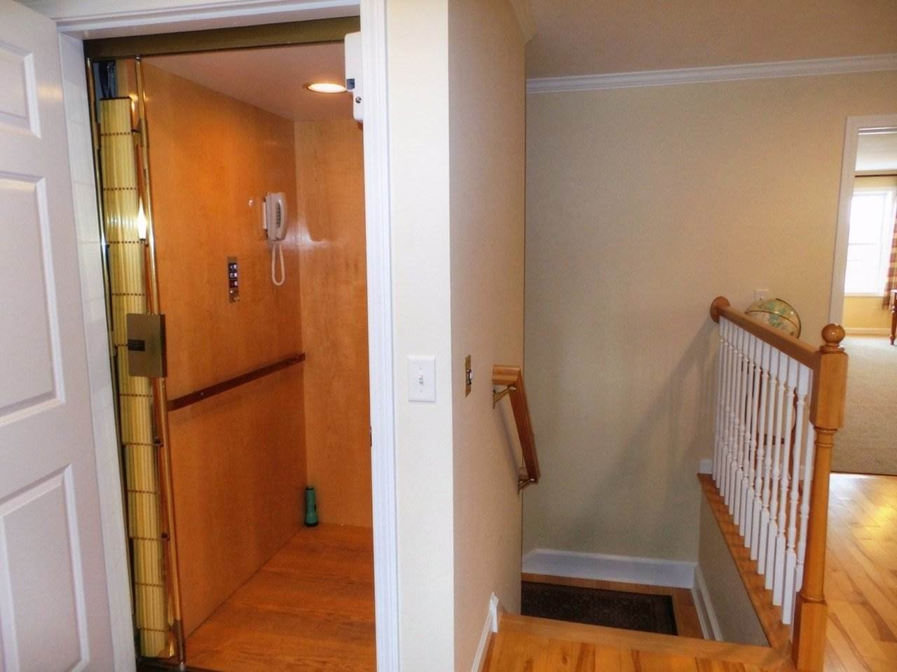 37 Four Sisters Road South Burlington, VT 05403 - Photo 8 of 36 Gallery Image 8