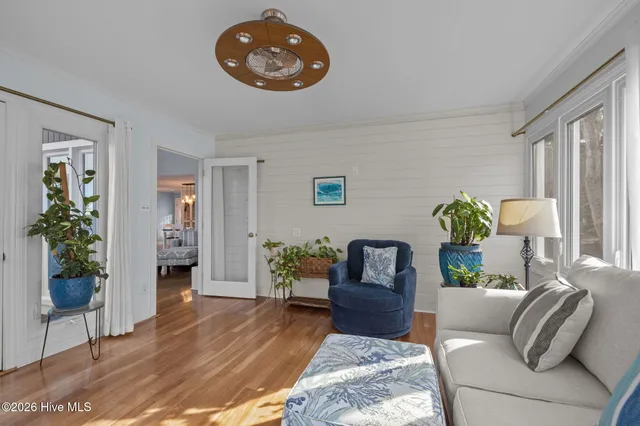 $820,000 | 214 Sandfiddler East, Emerald Isle, NC 28594