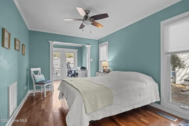 $820,000 | 214 Sandfiddler East, Emerald Isle, NC 28594