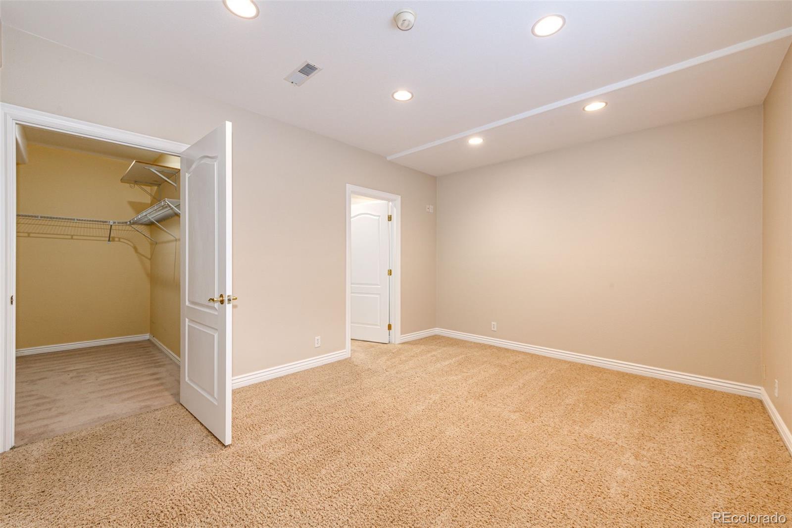 9768 Sylvestor Road Highlands Ranch, CO 80129 - Photo 39 of 49 Gallery Image 39