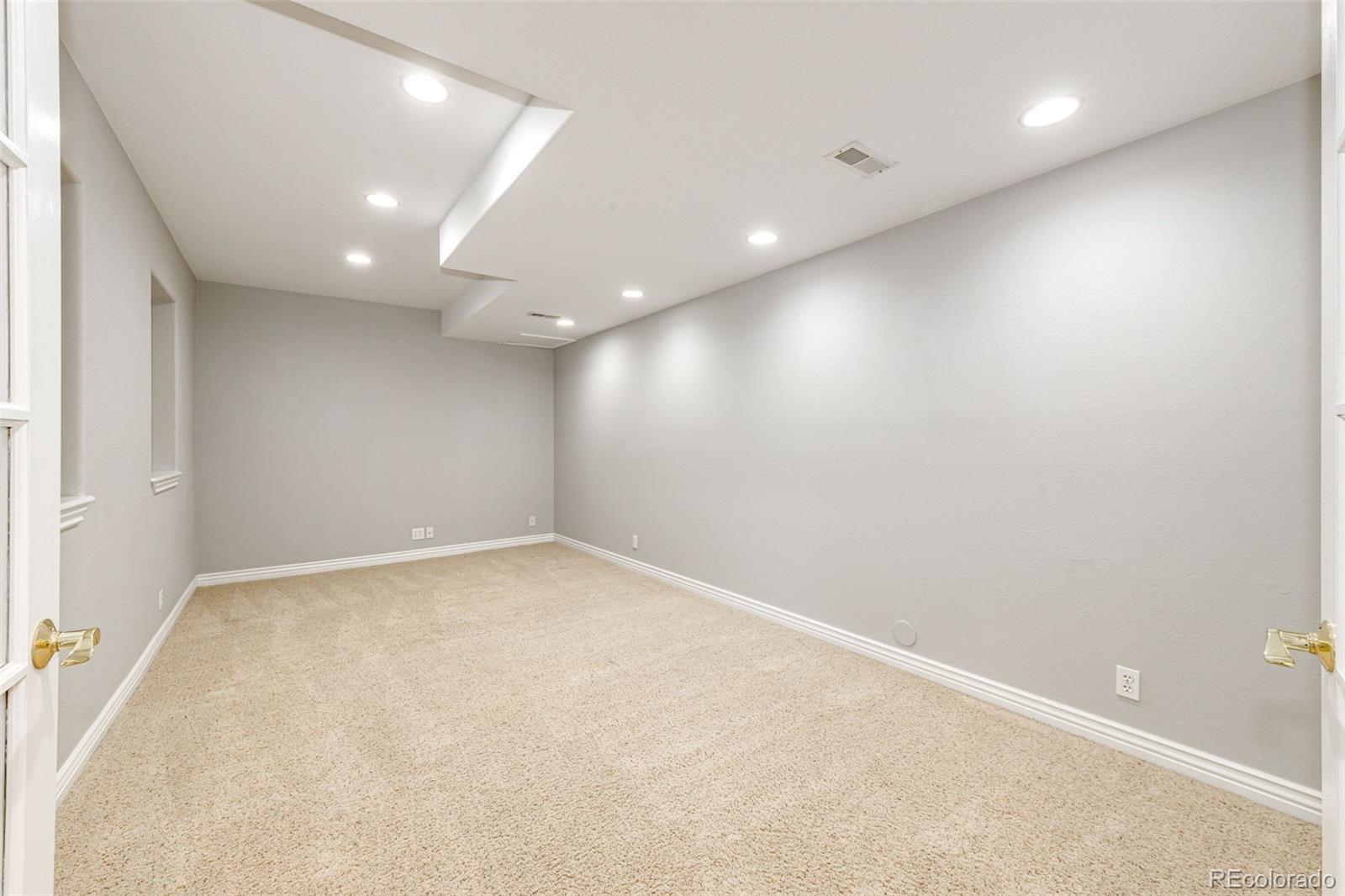 9768 Sylvestor Road Highlands Ranch, CO 80129 - Photo 44 of 49 Gallery Image 44