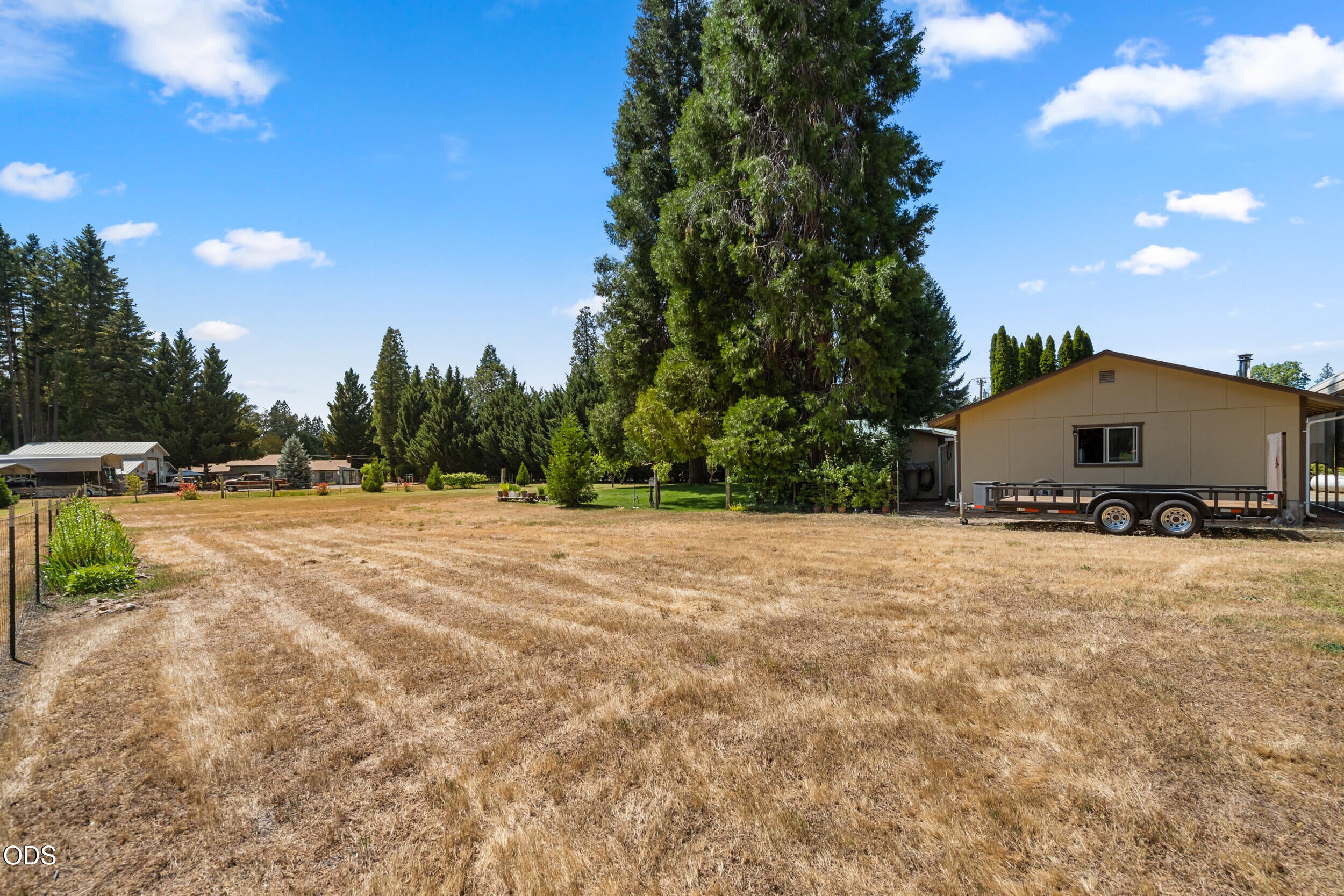 4551 Holland Loop Road Cave Junction, OR 97523 - Photo 37 of 43 Gallery Image 37