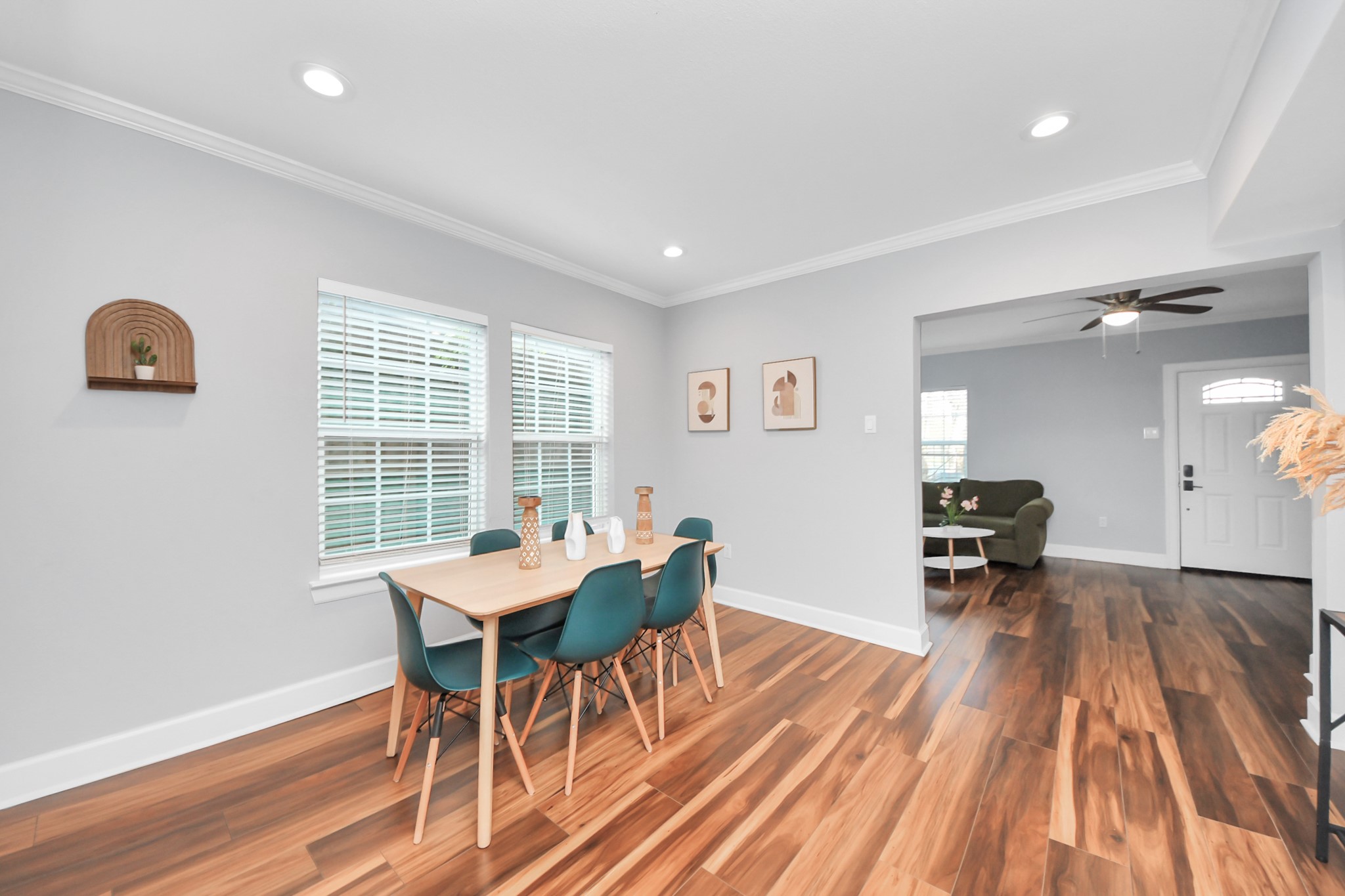 1508 Ridgewood Street Houston, TX 77006 - Photo 6 of 32