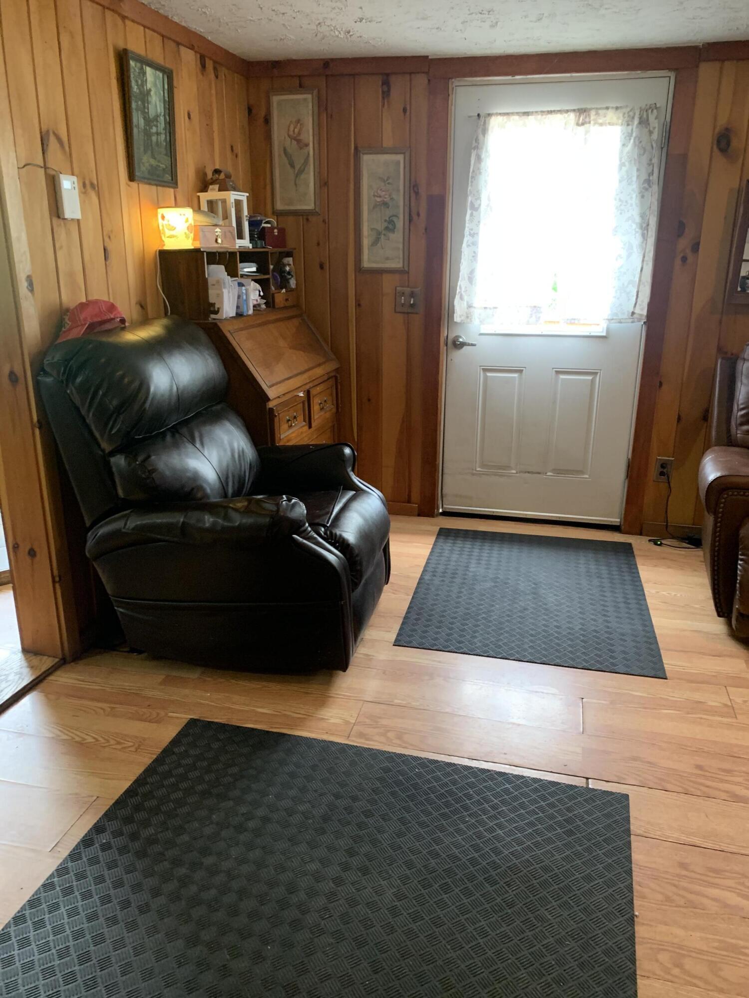 266 Old County Road Madison, ME 04950 - Photo 10 of 32 Living2