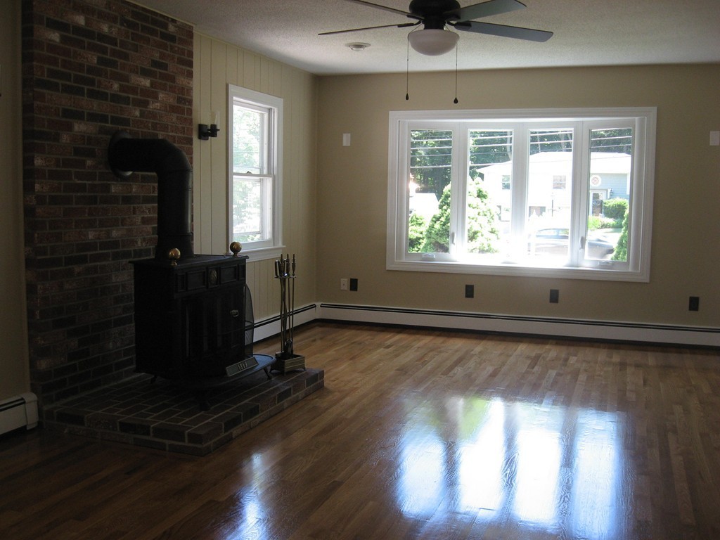 60 Andover Road Billerica, MA 01821 - Photo 5 of 26 Gallery Image 5