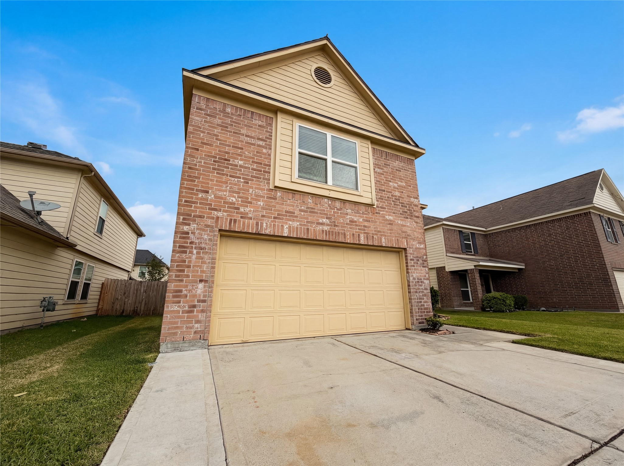 9881 Hyacinth Way Conroe, TX 77385 - Photo 7 of 18