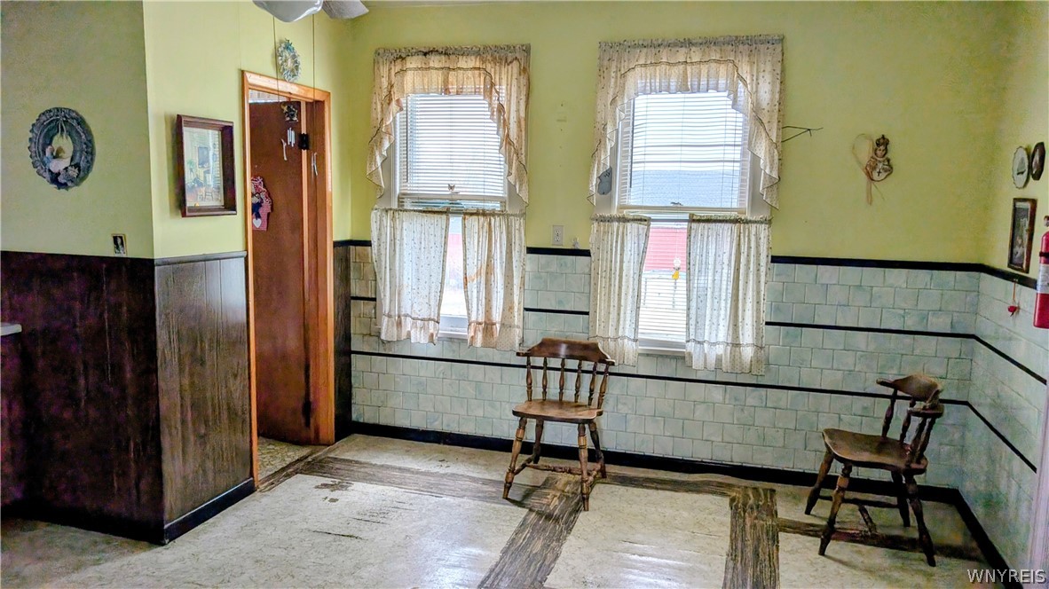 49 Howlett Street Buffalo, NY 14211 - Photo 19 of 34