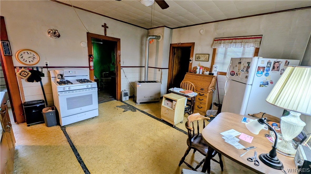 49 Howlett Street Buffalo, NY 14211 - Photo 27 of 34