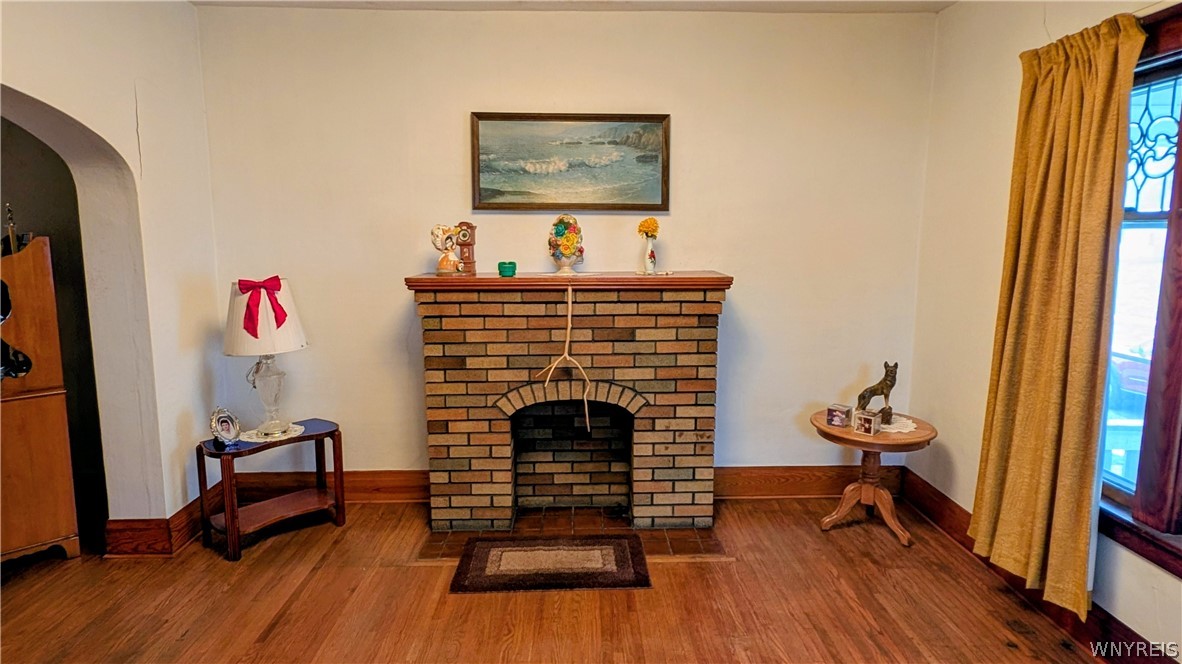 49 Howlett Street Buffalo, NY 14211 - Photo 33 of 34 1st Floor Living Room