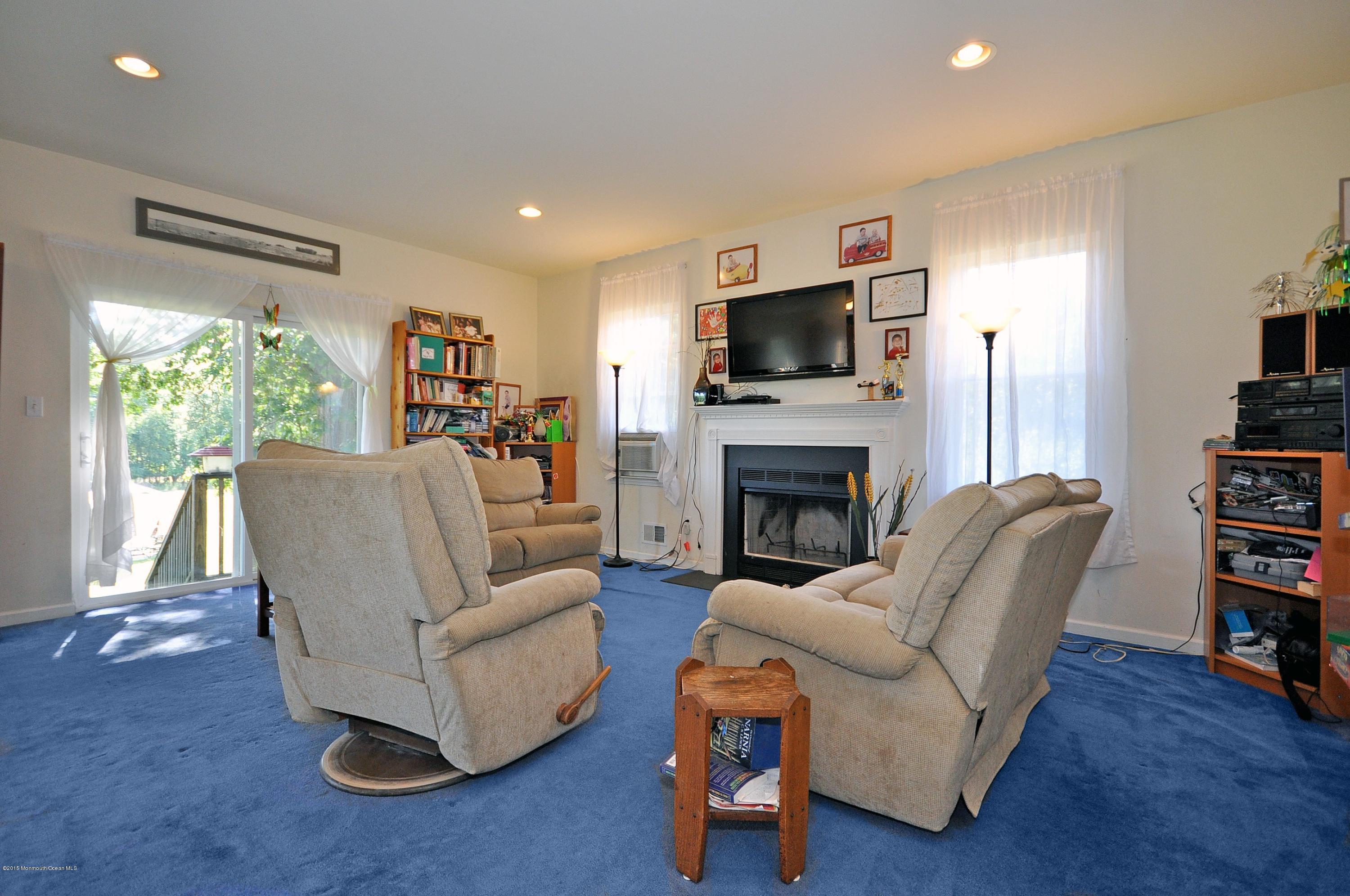 551 West Farms Road Howell, NJ 07731 - Photo 12 of 24 Family Room