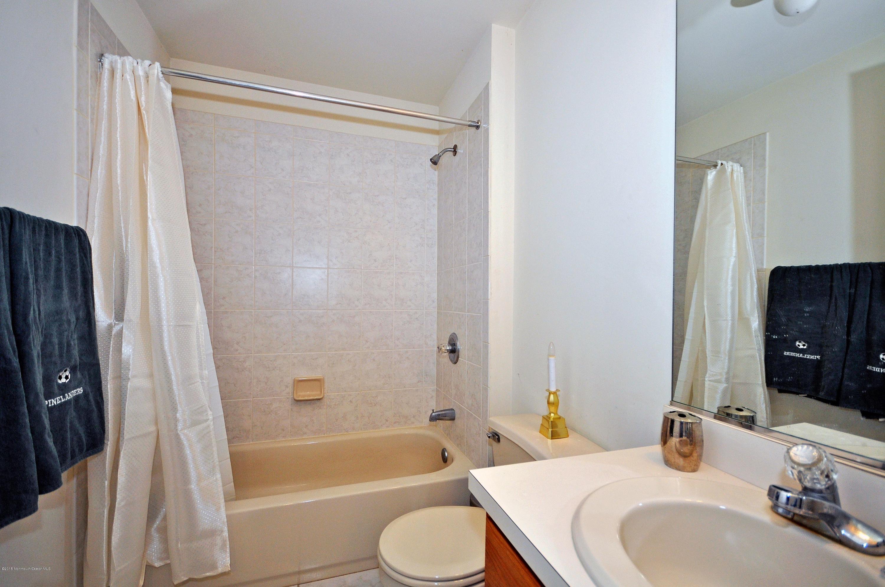 551 West Farms Road Howell, NJ 07731 - Photo 20 of 24 Bathroom