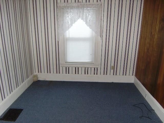 27 Howard Street Springvale, ME 04083 - Photo 12 of 22 Photo