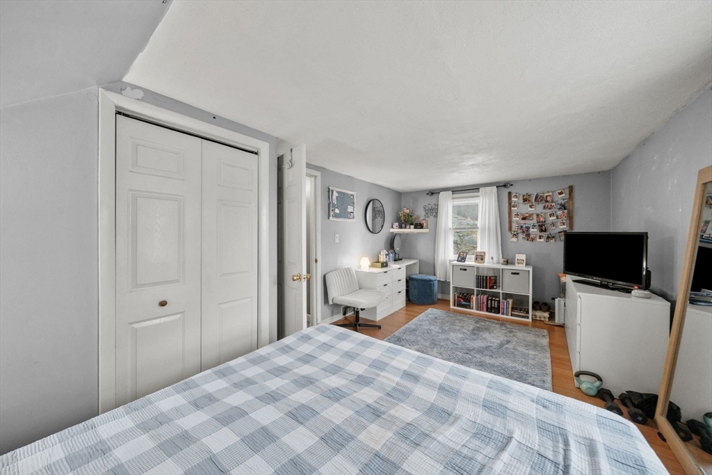 285 Den Quarry Road Lynn, MA 01904 - Photo 17 of 38