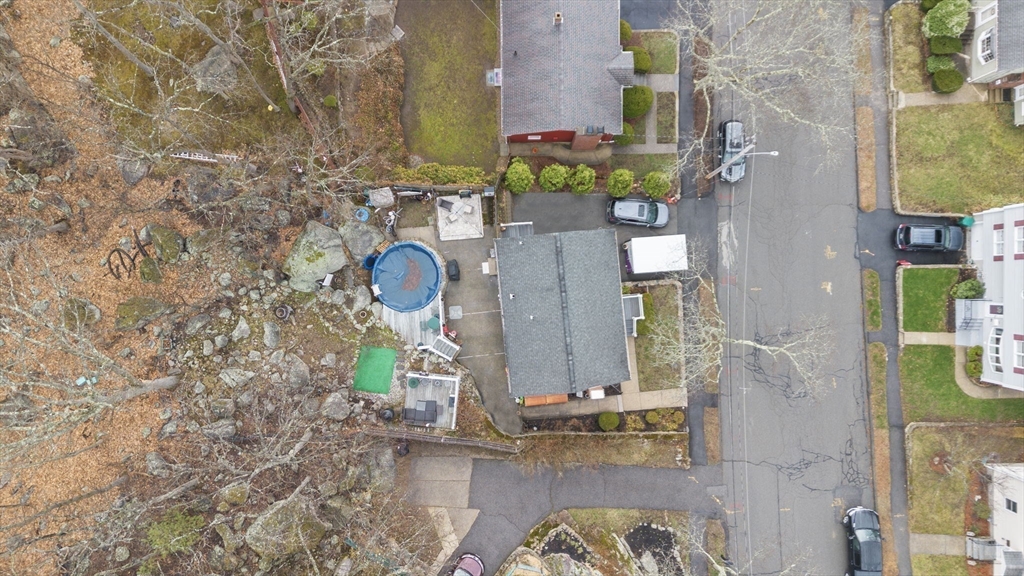 285 Den Quarry Road Lynn, MA 01904 - Photo 31 of 38