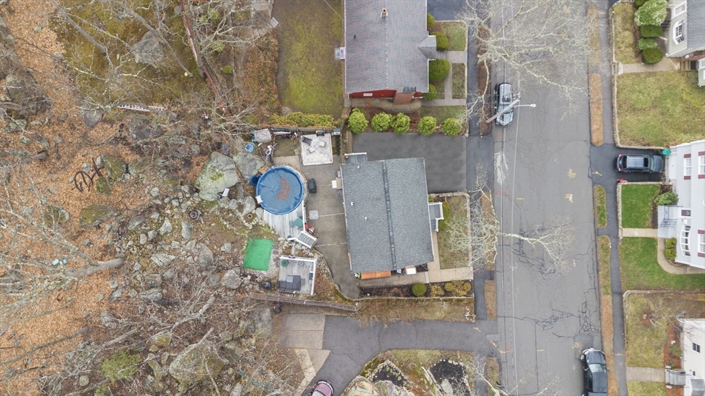 285 Den Quarry Road Lynn, MA 01904 - Photo 32 of 38