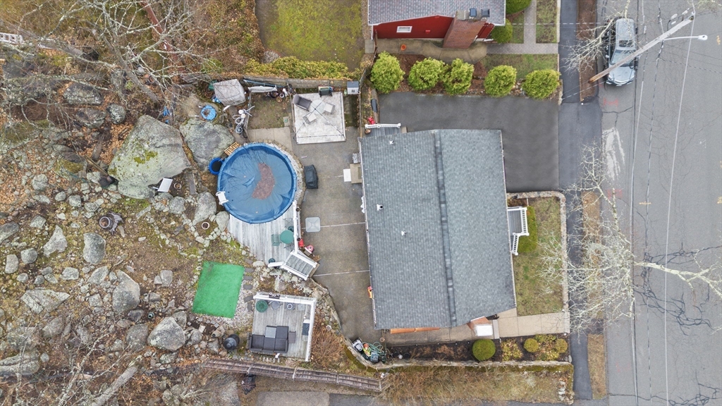 285 Den Quarry Road Lynn, MA 01904 - Photo 5 of 38