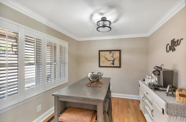 107 Shady Lane Anderson, SC 29625 - Photo 27 of 48 Coffee and Beverage Bar