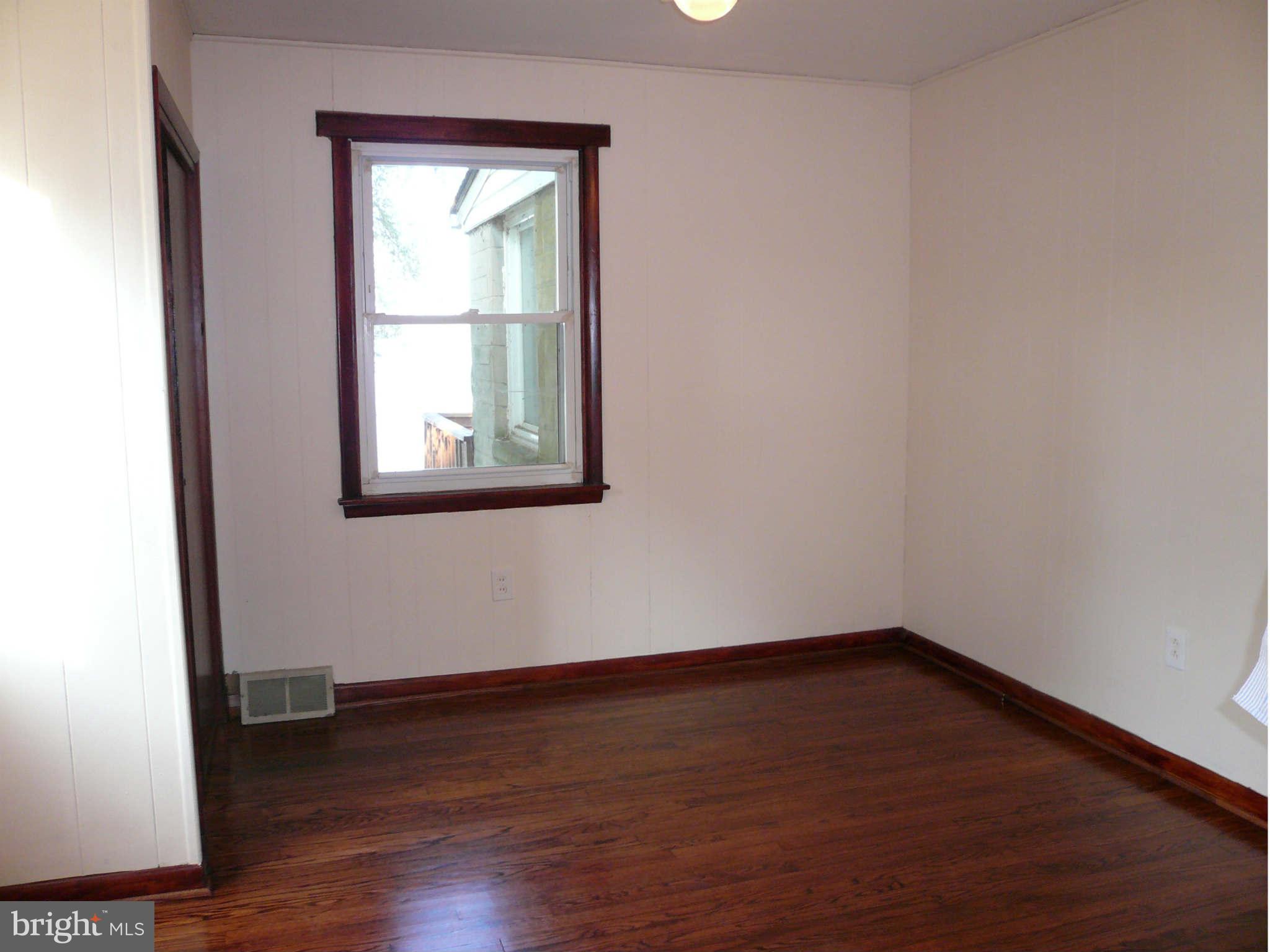 4050 Beach Road Dundalk, MD 21222 - Photo 10 of 26 Bedroom