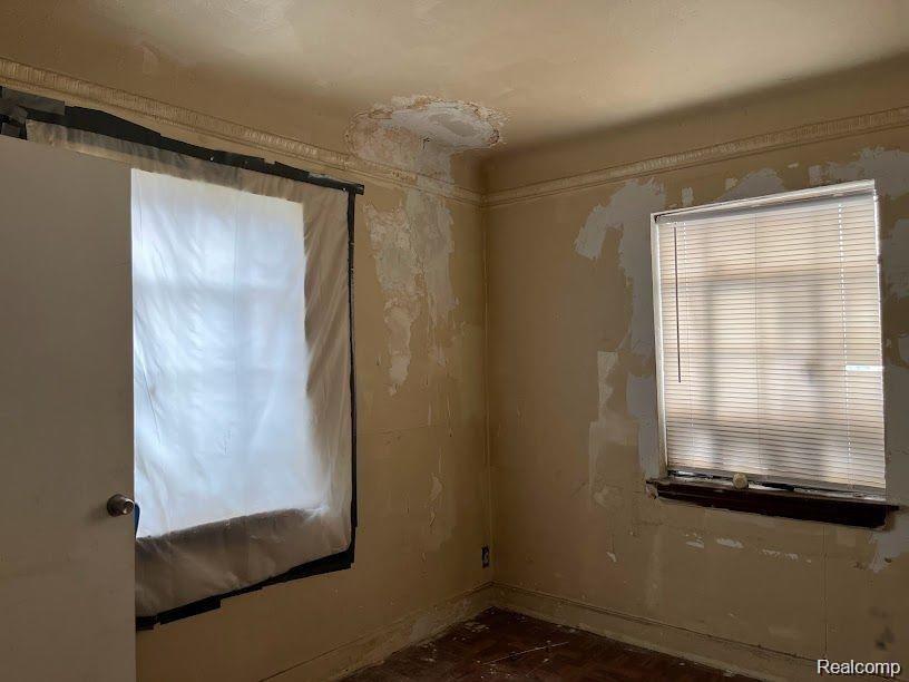5761 Devonshire Road Detroit, MI 48224 - Photo 7 of 16