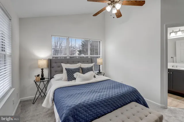 $425,000 | 15673 Viewpoint Circle, Dumfries, VA 22025