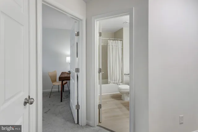 $425,000 | 15673 Viewpoint Circle, Dumfries, VA 22025