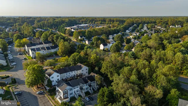 $425,000 | 15673 Viewpoint Circle, Dumfries, VA 22025