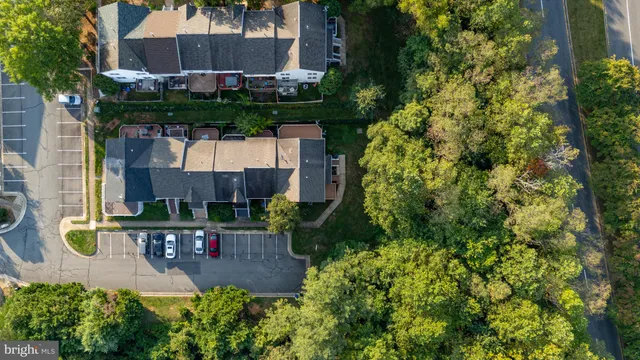 $425,000 | 15673 Viewpoint Circle, Dumfries, VA 22025