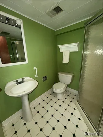 $249,900 | 401 Glenalby Road, Tonawanda, NY 14150