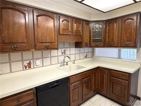 $249,900 | 401 Glenalby Road, Tonawanda, NY 14150