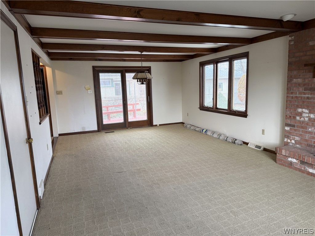 401 Glenalby Road Tonawanda, NY 14150 - Photo 9 of 20 Family room