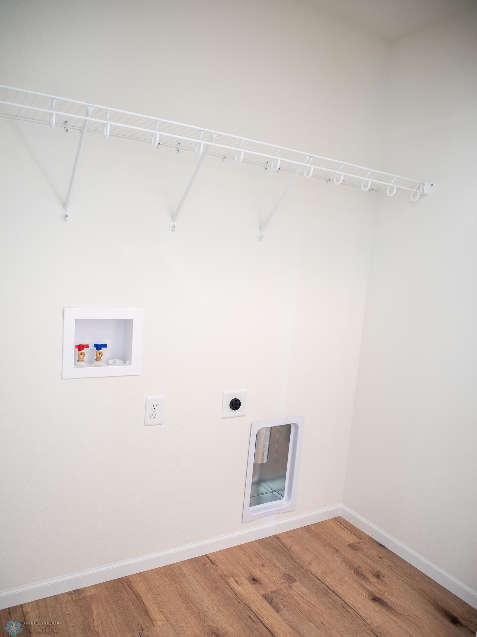 112 18th Street Southeast Barnesville, MN 56514 - Photo 16 of 31