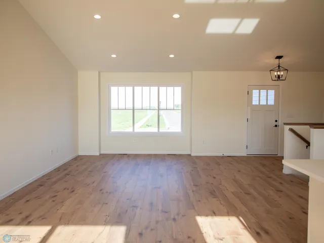 $399,900 | 112 18th Street Southeast, Barnesville, MN 56514