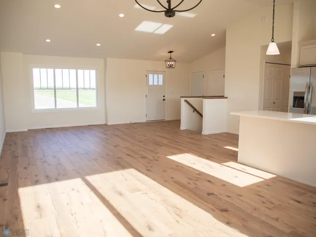 $410,557 | 112 18th Street Southeast, Barnesville, MN 56514