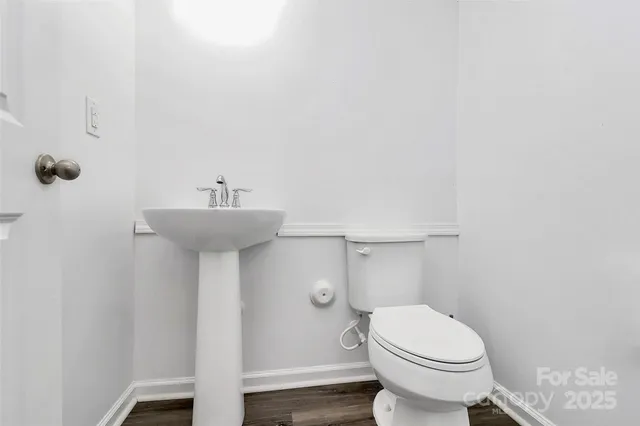 $425,000 | 1619 Hooper Court, Charlotte, NC 28212