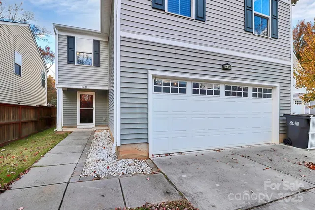 $425,000 | 1619 Hooper Court, Charlotte, NC 28212
