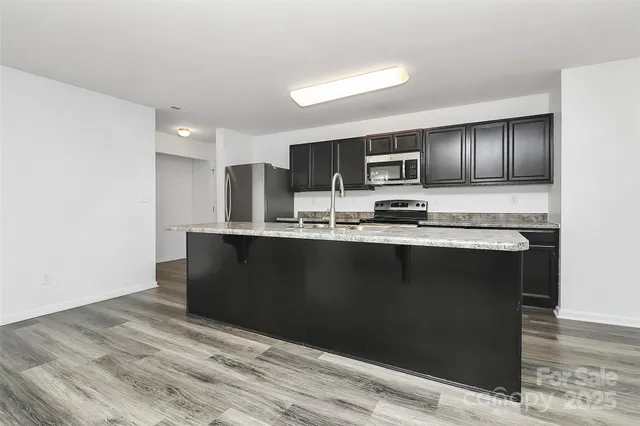 $425,000 | 1619 Hooper Court, Charlotte, NC 28212