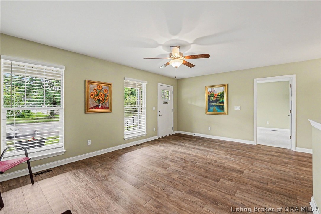 2225 East Spring Street New Albany, IN 47150 - Photo 8 of 27