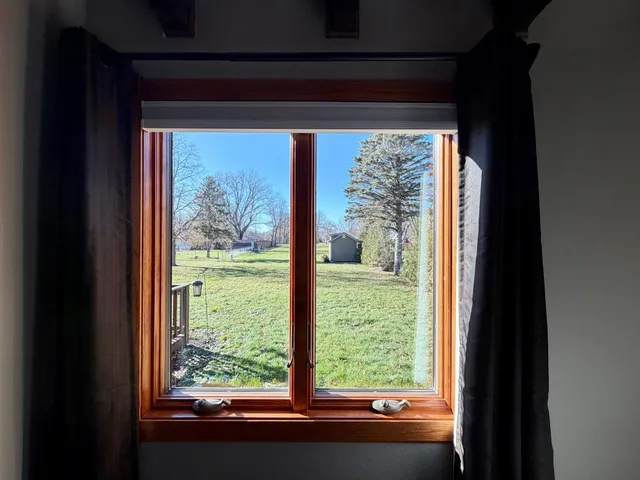 $180,000 | 2450 Douglas Street, Windom, MN 56101