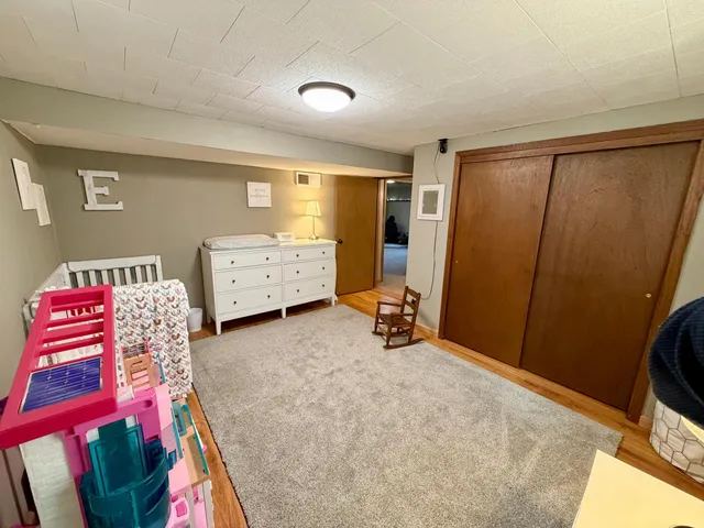 $180,000 | 2450 Douglas Street, Windom, MN 56101