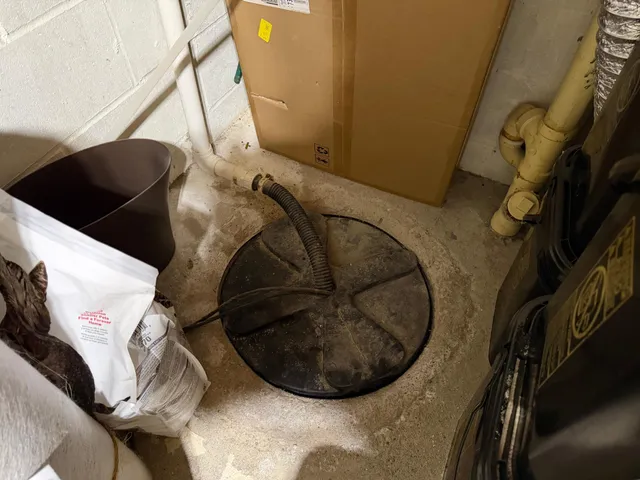 $180,000 | 2450 Douglas Street, Windom, MN 56101