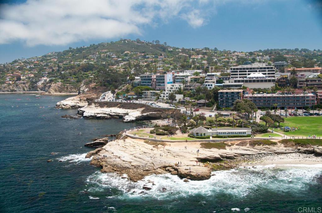 7585 Eads Avenue, Unit C La Jolla, CA 92037 - Photo 27 of 29